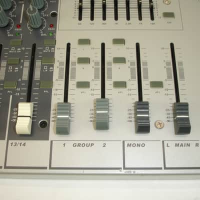 Phonic MM1805X Rackmount Mixer with EFX | Reverb