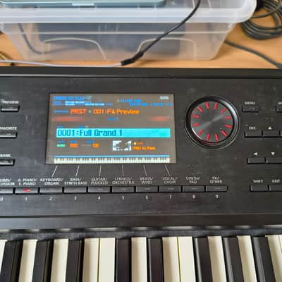 Roland FA-08 88-Key Music Workstation 2014 - Present - Black image 8