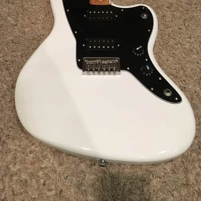 Squier Affinity Jazzmaster HH 2018 Artic White Loaded Body - Minor Issues, Like New, Bonus Saddles image 3