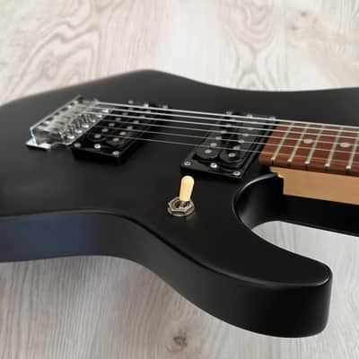 Washburn N1 Nuno Bettencourt Signature , Matte Black, VG | Reverb