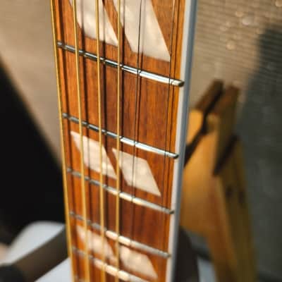 Epiphone Dove Pro Limited Edition - White image 7