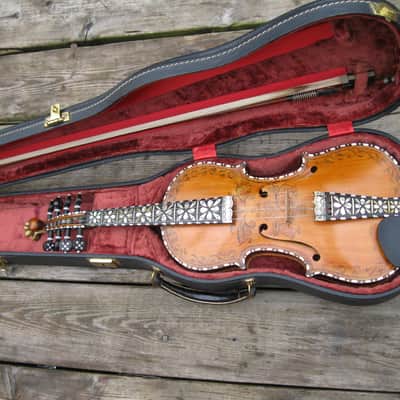 Hardanger Fiddle violin, Hardingfele + Albert Nurnberger Bow  1918 amber image 1