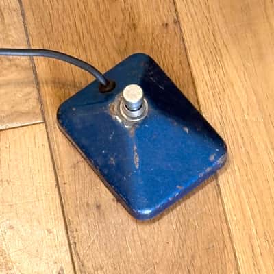 Watkins Dominator V front Tremolo c. 1961-1962 image 10