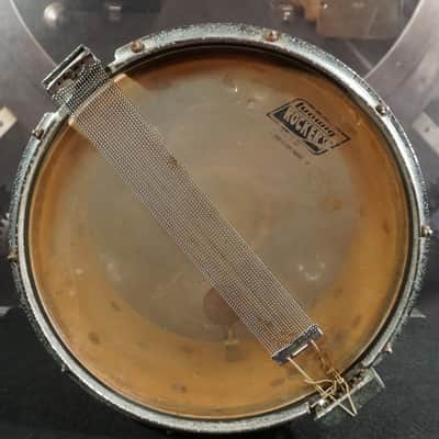Late 1970s / Early 1980s Ludwig Classic 14x7 Wood Shell Snare Drum White Finish Blue Olive Badge image 12