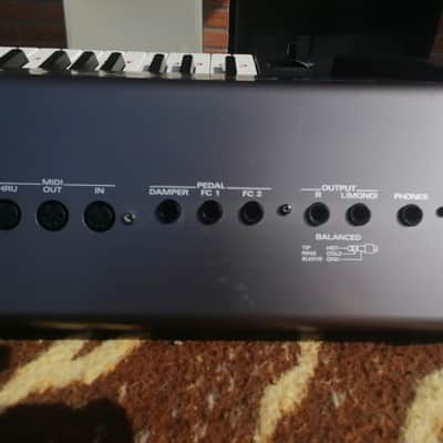 Roland RD-700 88-Key Digital Stage Piano 2001 - 2005 - Black image 10
