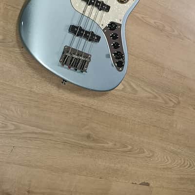 Marcus Miller V7 Alder-4 LPB image 2
