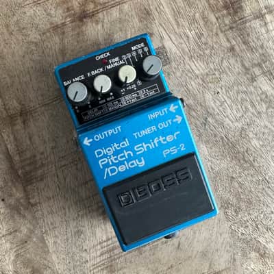 Boss PS-2 Digital Pitch Shifter Delay | Reverb
