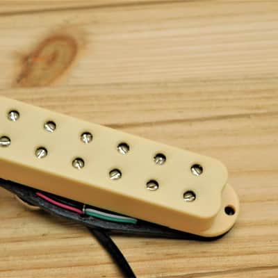 Guitar Madness StratBucker Single Coil sized Humbucker 12 adjustable pole peices 15K image 2