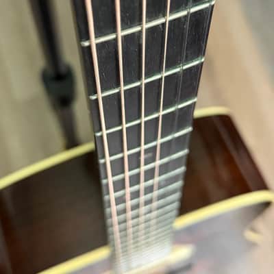 2014 Martin HD-28V – Sunburst Finish / LR Baggs Pickup / Original Case image 4