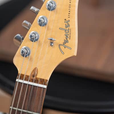 2012 Fender USA American Standard HSS Stratocaster - in Sienna Sunburst - Ash Body image 5