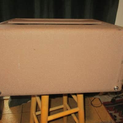 Fender Princeton 6G2 Brownface 12-Watt 1x10" Guitar Combo  1961 - 1963 - Brown- Original handle included image 20