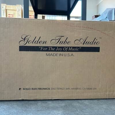 Golden Tube by Solo Electronics SE 40 Amp & Sep 1 Pre Amp 2000 approximately - Black & Silver image 11
