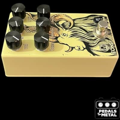 Walrus Audio Eons Five-State Fuzz 2022 - Present - Sandy Tan / Goat Graphic - X18751 image 4