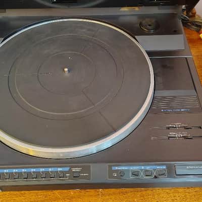 Pioneer PL L70 linear tracking turntable in excellent condition serviced - 1980's image 1