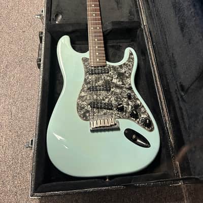 Fender American Standard Stratocaster with Rosewood Fretboard 1996 - 1997 - Sonic Blue image 12