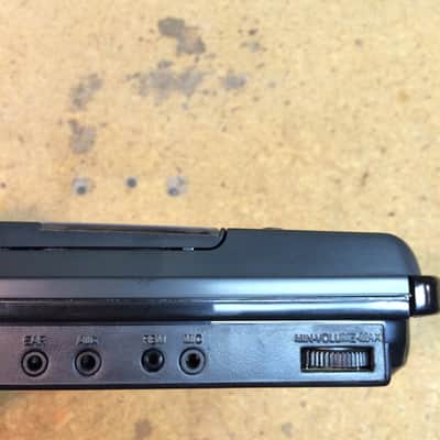 Optimus CTR-111 Cassette Recorder (Radioshack, Tandy, Cassette, LoFi, Lo-Fi, Tape, Portable) image 8