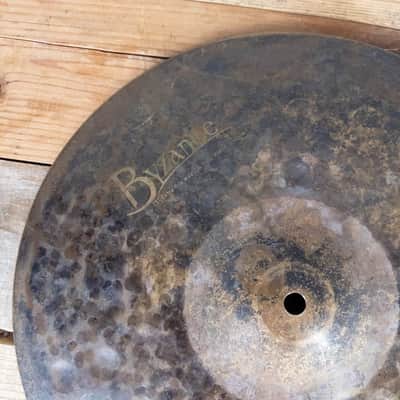 Meinl Byzance Extra Dry Medium Thin Hi-Hats - 15" image 2