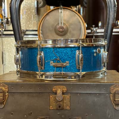 VINTAGE 1970's Ludwig 5x14 Standard Snare Drum in Blue Sparkle image 4