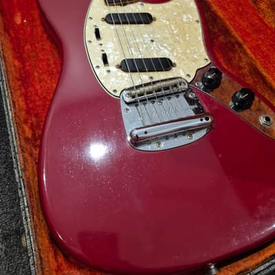 Fender Mustang Guitar with Rosewood Fretboard 1964 - 1969 - Dakota Red image 3