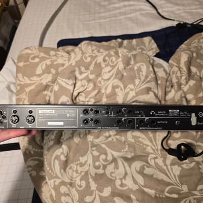 TASCAM US-1800 USB Audio Interface 2010s - Black image 3