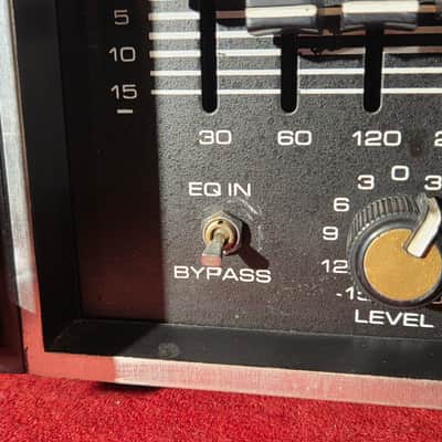 Peavey Ten-Band Stereo Graphic Equalizer image 3