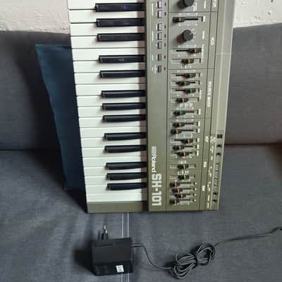 Roland SH-101 with MGS-1 (keytar grip) image 4
