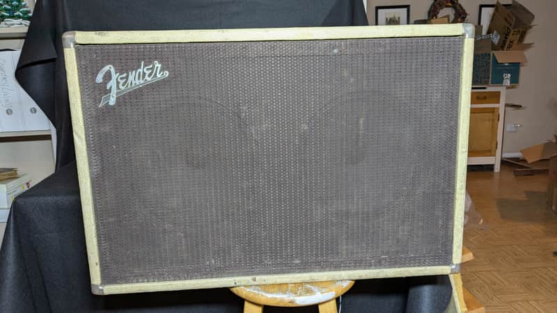 Fender 2x12 speaker cab. Early 1960s - Rough white/blonde/cream tolex image 1