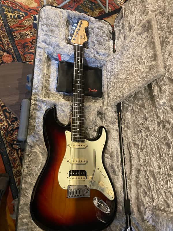 Fender American Elite Stratocaster with Ebony Fretboard 2016 - 2019 - 3-Color Sunburst image 1