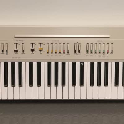 Yamaha PS-20 Automatic Bass Chord System 1981 - White