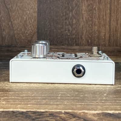 DigiTech Luxe Pitch Tune Chorus 2010s - White image 5