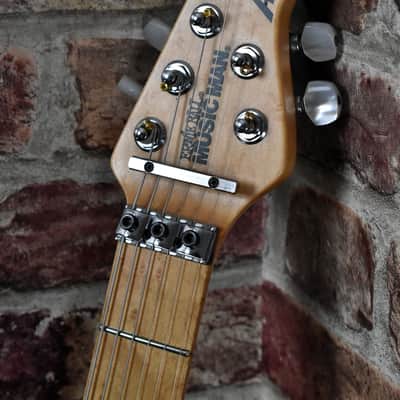 Ernie Ball Music Man Axis (2007) - Pacific Blue Burst image 4