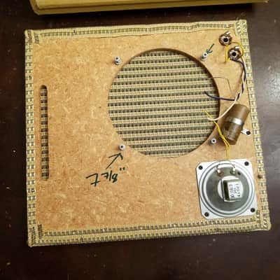 Audiomatic Empty vintage MCM speaker cabinet for 8" driver 1956 - gold woven cloth and alligator skin Tolex image 11
