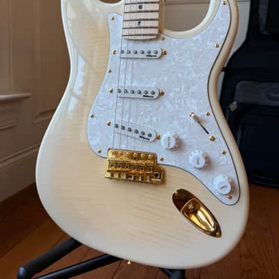 2025 Fender Richie Kotzen Signature Stratocaster MIJ Japan Maple - Transparent White Burst image 2