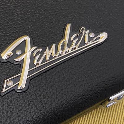 014-0310-783 Fender Chrissie Hynde Road Worn™ Telecaster® Guitar With Hardshell Case & Strap image 10