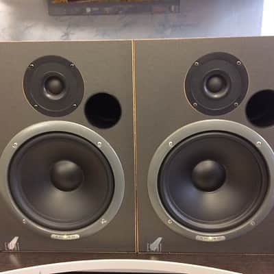 Event 20/20 Bas Studio Monitor Pair image 1