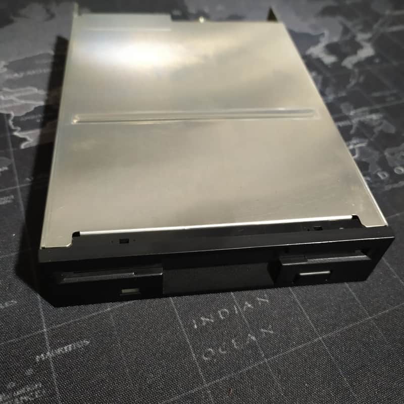 AKAI S3000i Original Floppy Driver image 1