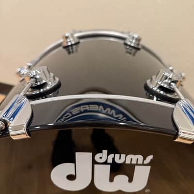 DW Collector's Series Standard Maple 18x22" Bass Drum in Piano Black Lacquer Custom w/ Chrome Hardware (Rm4) image 5