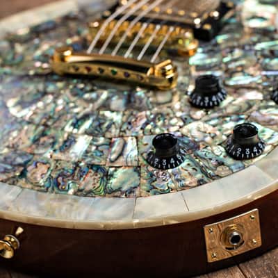 Wolf WLP 750T Special Edition Electric Guitar Abalone w/Hard Case image 5