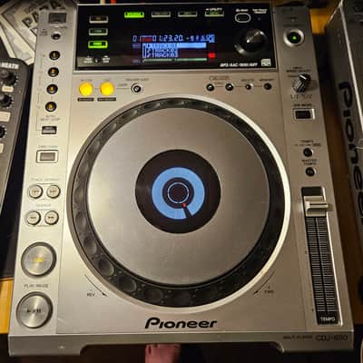 Pioneer CDJ-850 2010s - Silver Bild 3