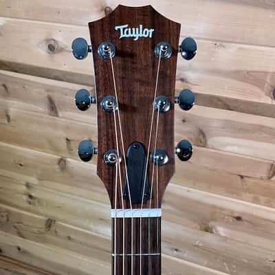 Taylor Big Baby BBTe Acoustic Guitar DEMO - Natural image 3