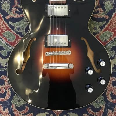 Gibson Es-235 2018 34 Burst image 1