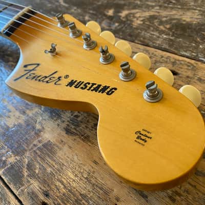 Fender Japan Rare 1997 CIJ 1966 Reissue Mustang Rare Factory Candy Apple Red Japan image 7