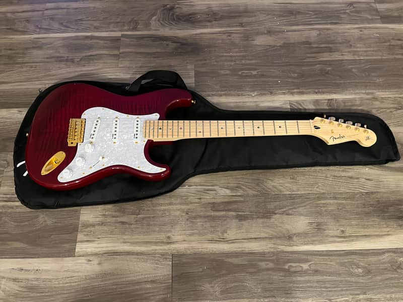 Fender STR RK Richie Kotzen Signature Stratocaster MIJ 2008 - Present - See Thru Red