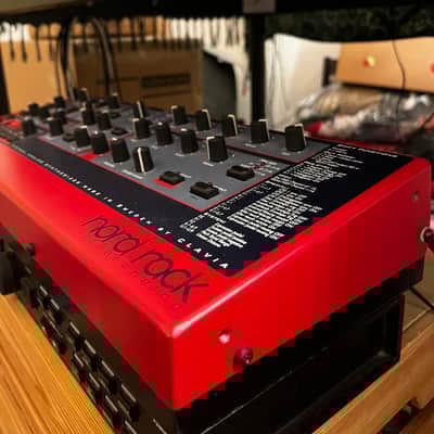 Nord Lead Rack Rackmount Virtual Analog Synthesizer 1995 - 1997 - Red