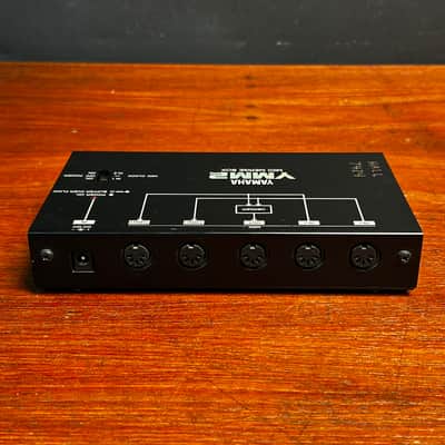 Yamaha YMM2 Midi Merge Box w/ AC Adapter - Rare 80's Vintage - F176 image 6