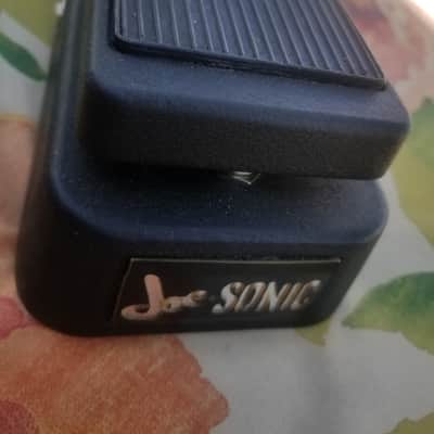 'joe-sonicV2' B grade cosmetics, 70s colorsound/ musonic inspired killer new GAGAN wah. image 7