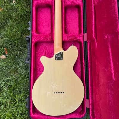 Maton T-Byrd - Transparent white image 8