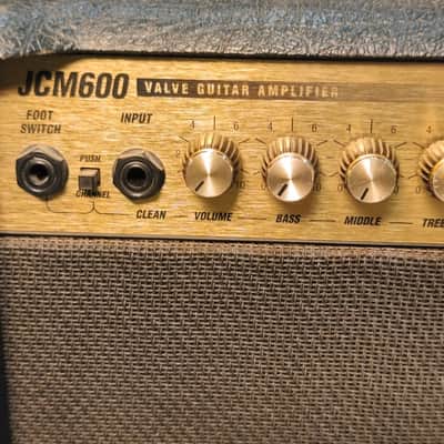 Marshall JCM 600 Model 601 60-Watt 1x12 Guitar Combo Late 1990s - Black image 2