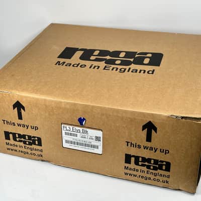 Rega P3 Planar Three Turntable image 16