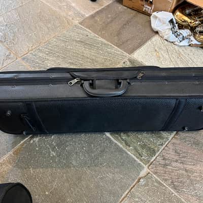 Violin. 4/4 size with case and bow.  Brog brand image 11